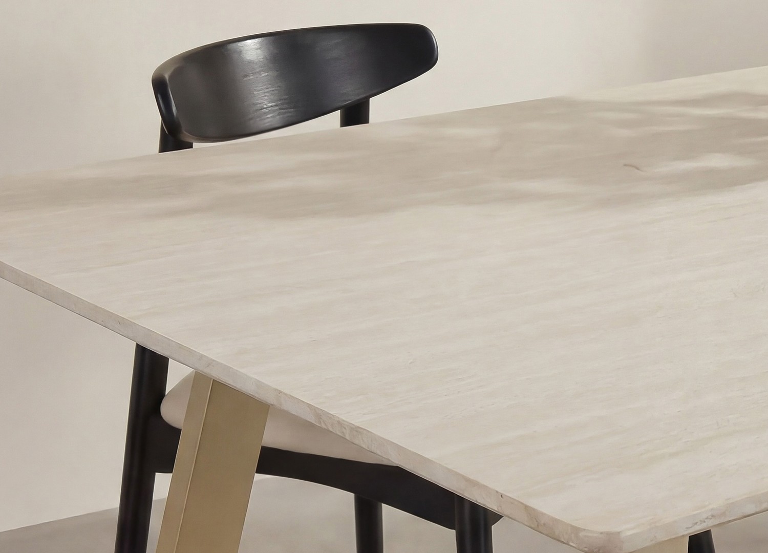 Table à manger rectangulaire Estelle pierre frittée effet marbre beige 200 cm — ambiance 7