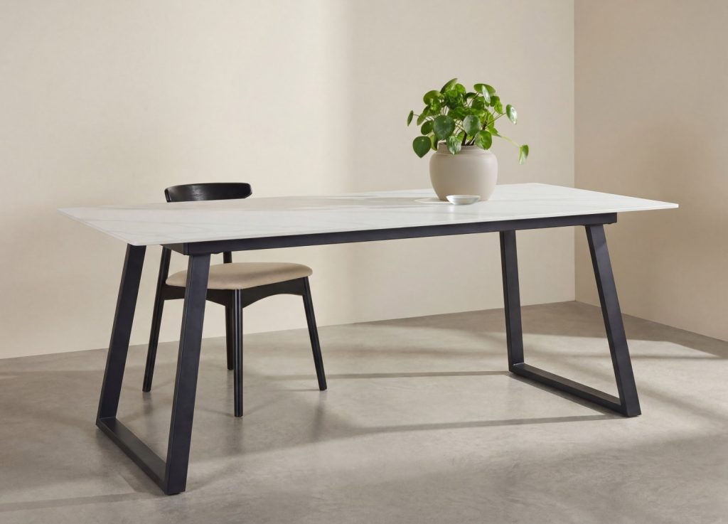 Table à manger rectangulaire Estelle pierre frittée effet marbre blanc 200 cm — ambiance 1